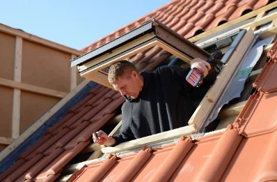 Pose de fenêtres de toit Velux à Montgeroult